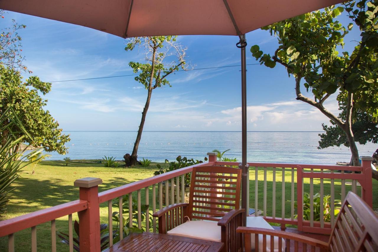 Llantrissant Beachcliff Villa Negril Dış mekan fotoğraf