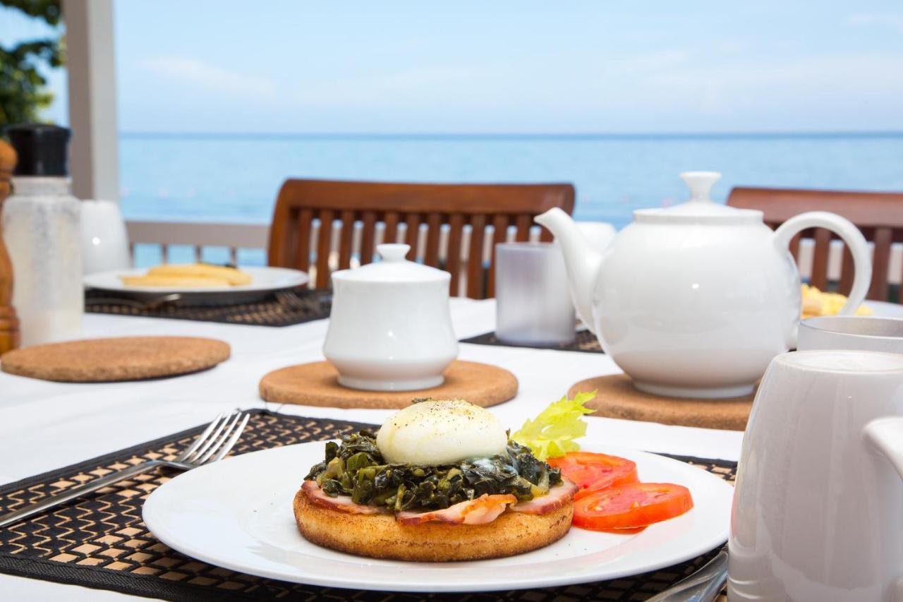 Llantrissant Beachcliff Villa Negril Dış mekan fotoğraf