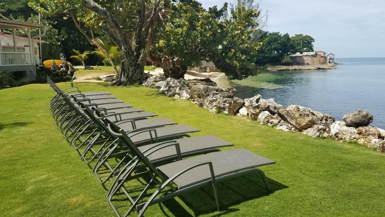 Llantrissant Beachcliff Villa Negril Dış mekan fotoğraf