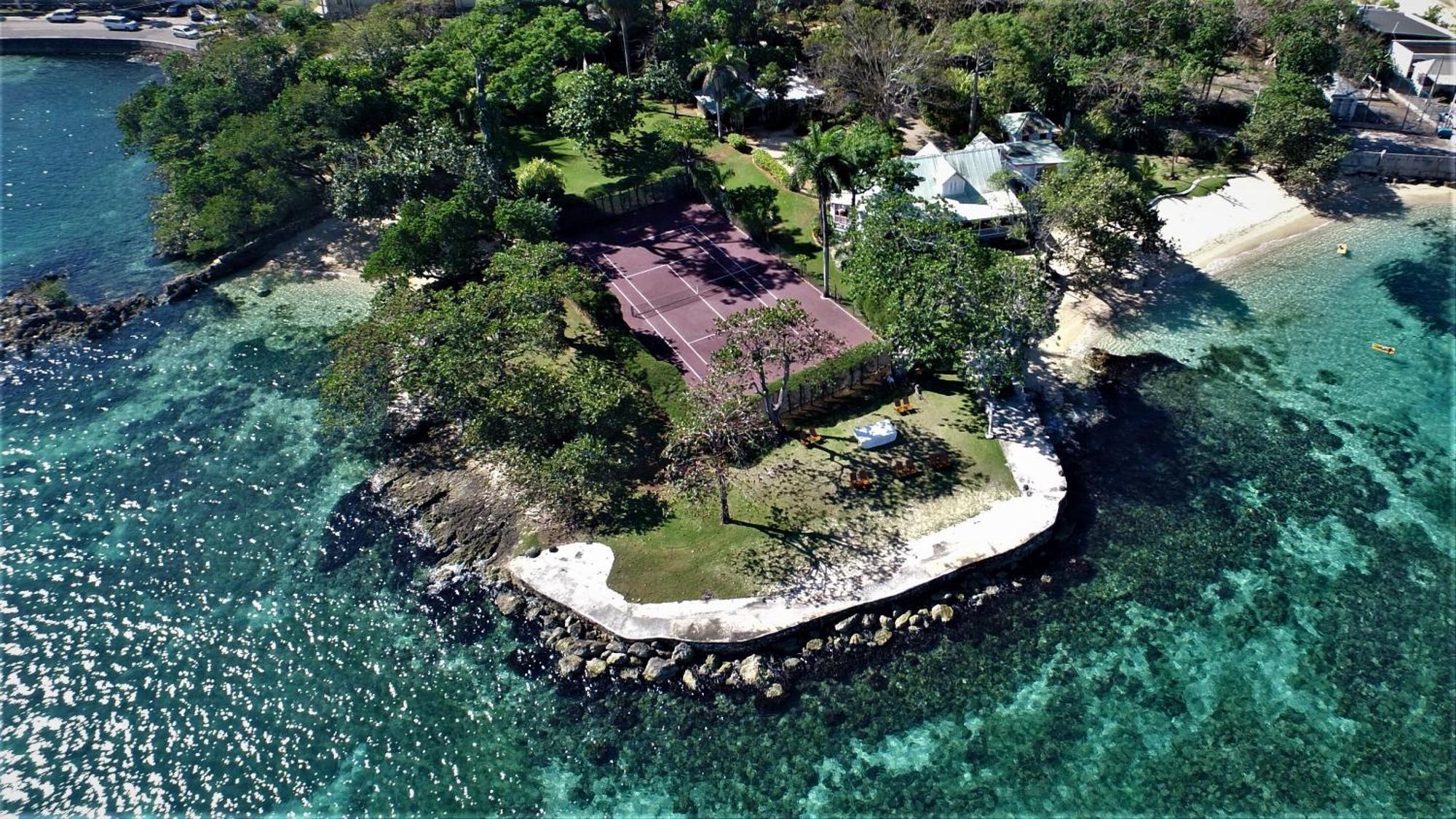Llantrissant Beachcliff Villa Negril Dış mekan fotoğraf